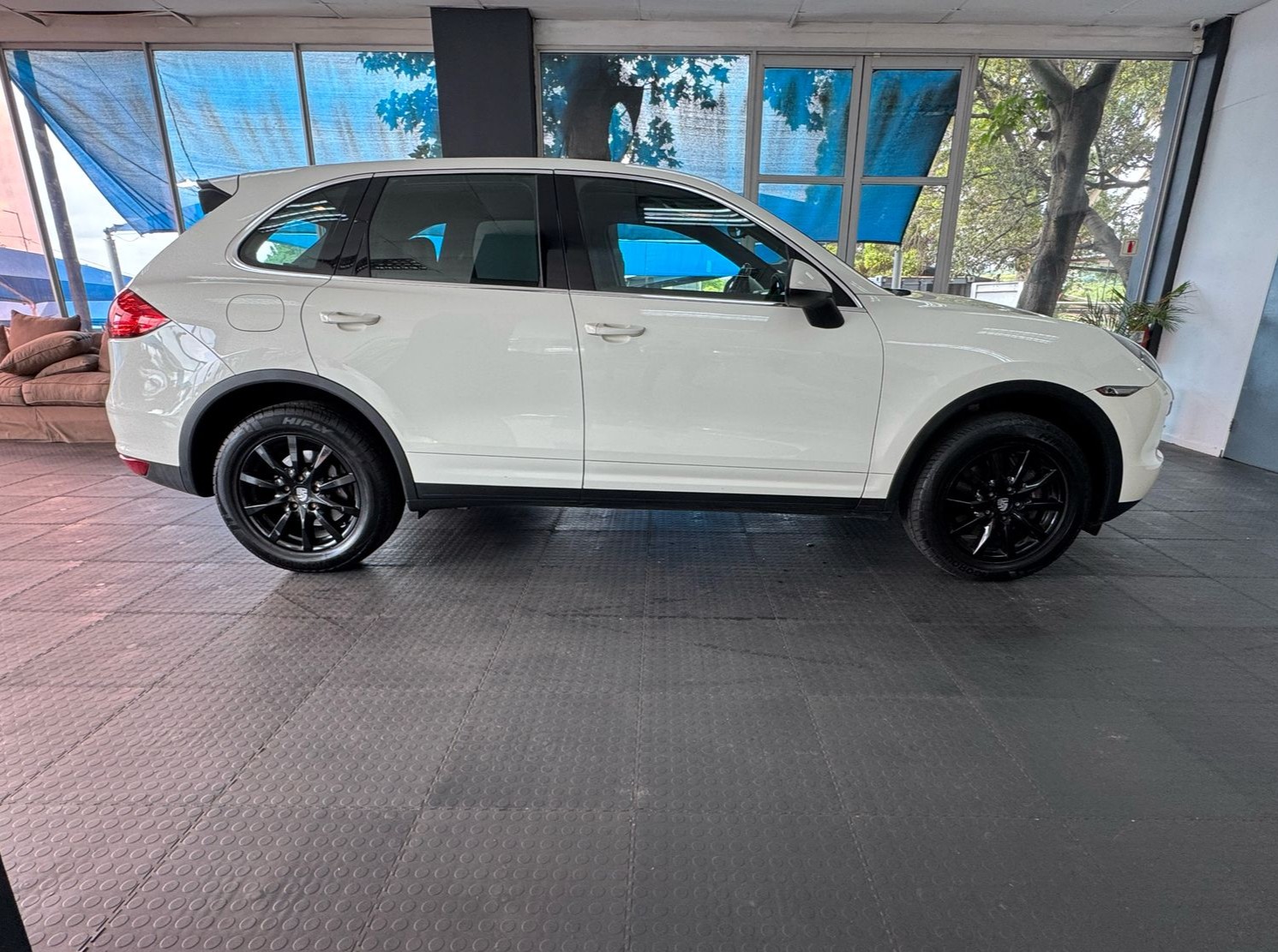 Porsche Cayenne Cayenne 2011