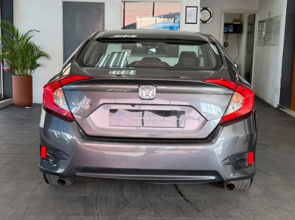 Honda Civic 1.5T Executive Auto 2017