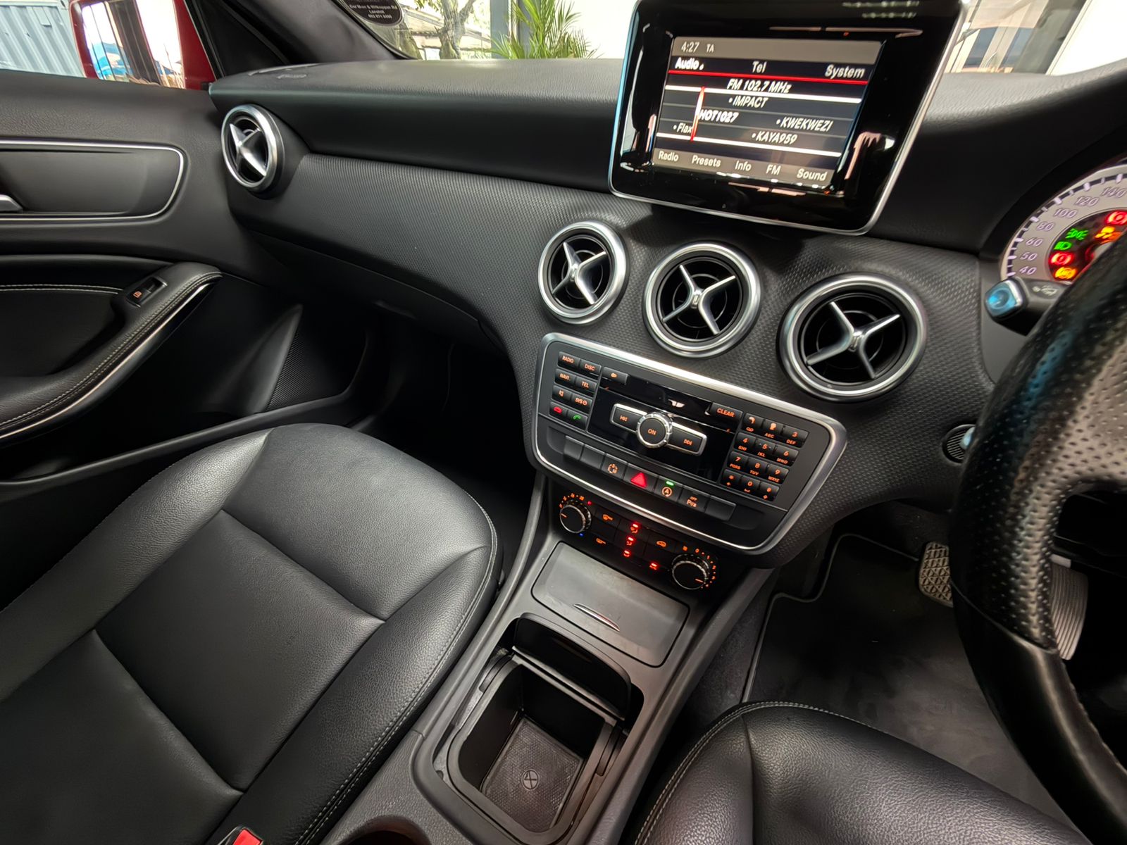 Mercedes-Benz A-Class A220d Urban 2015