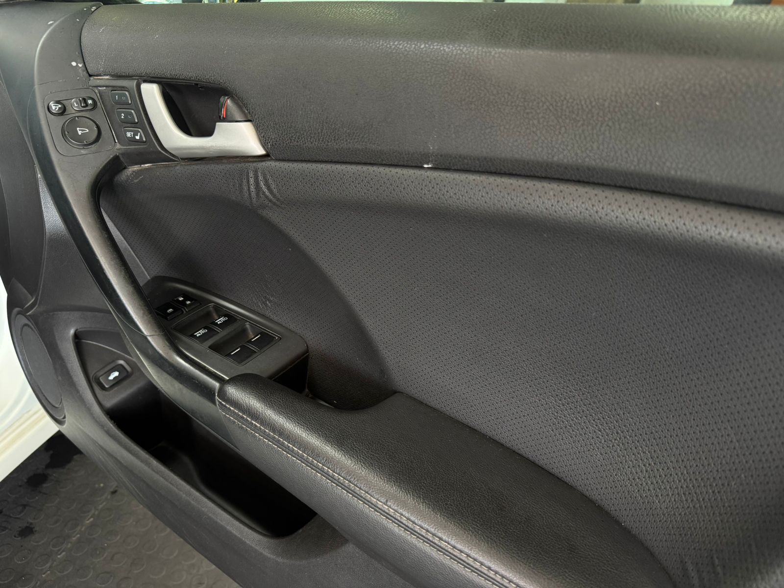 Honda Accord 2.0 Elegance Auto 2012