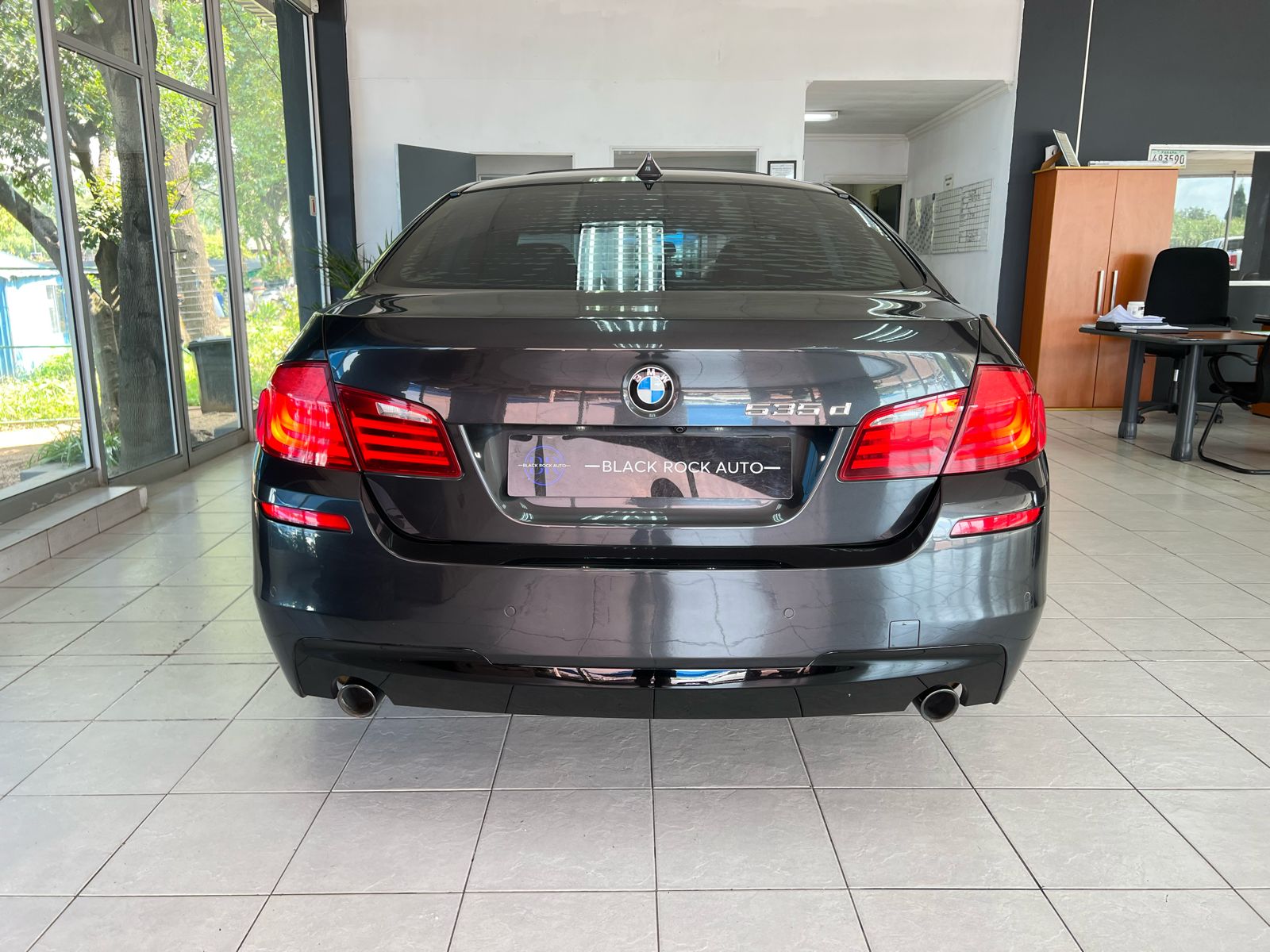BMW 5 Series 535d M Sport 2011