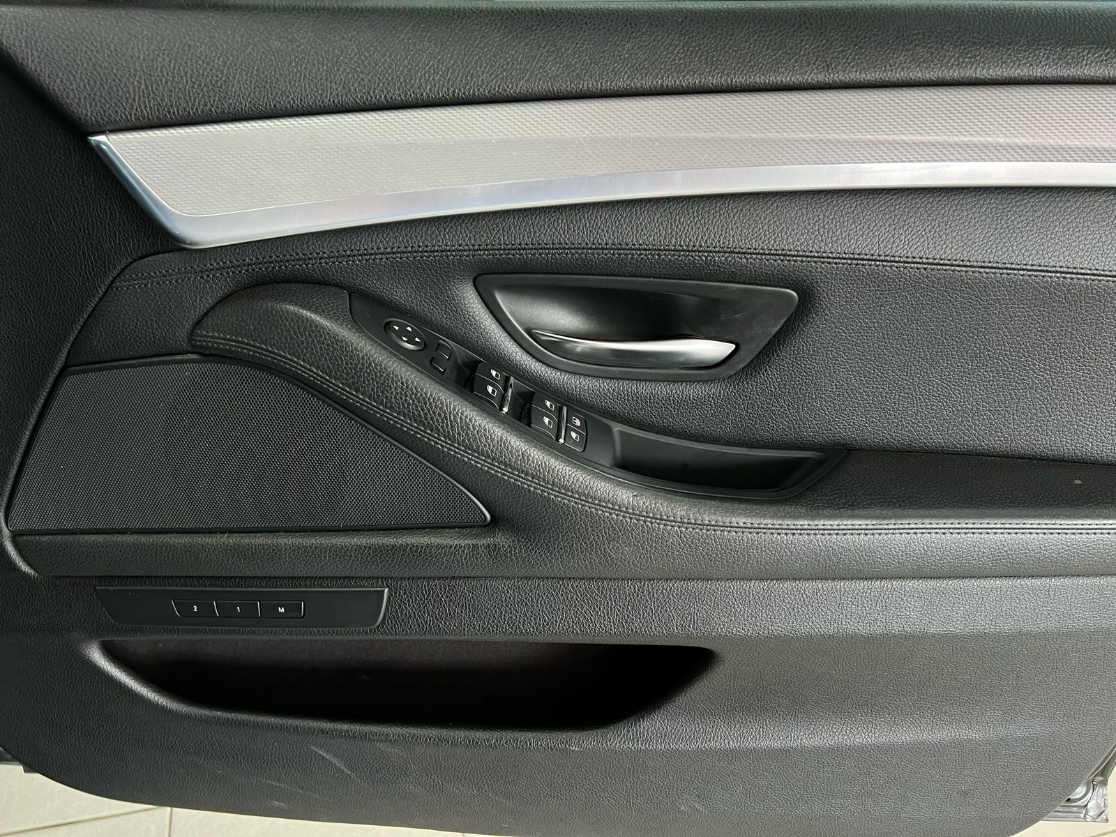 BMW 5 Series 535d M Sport 2011
