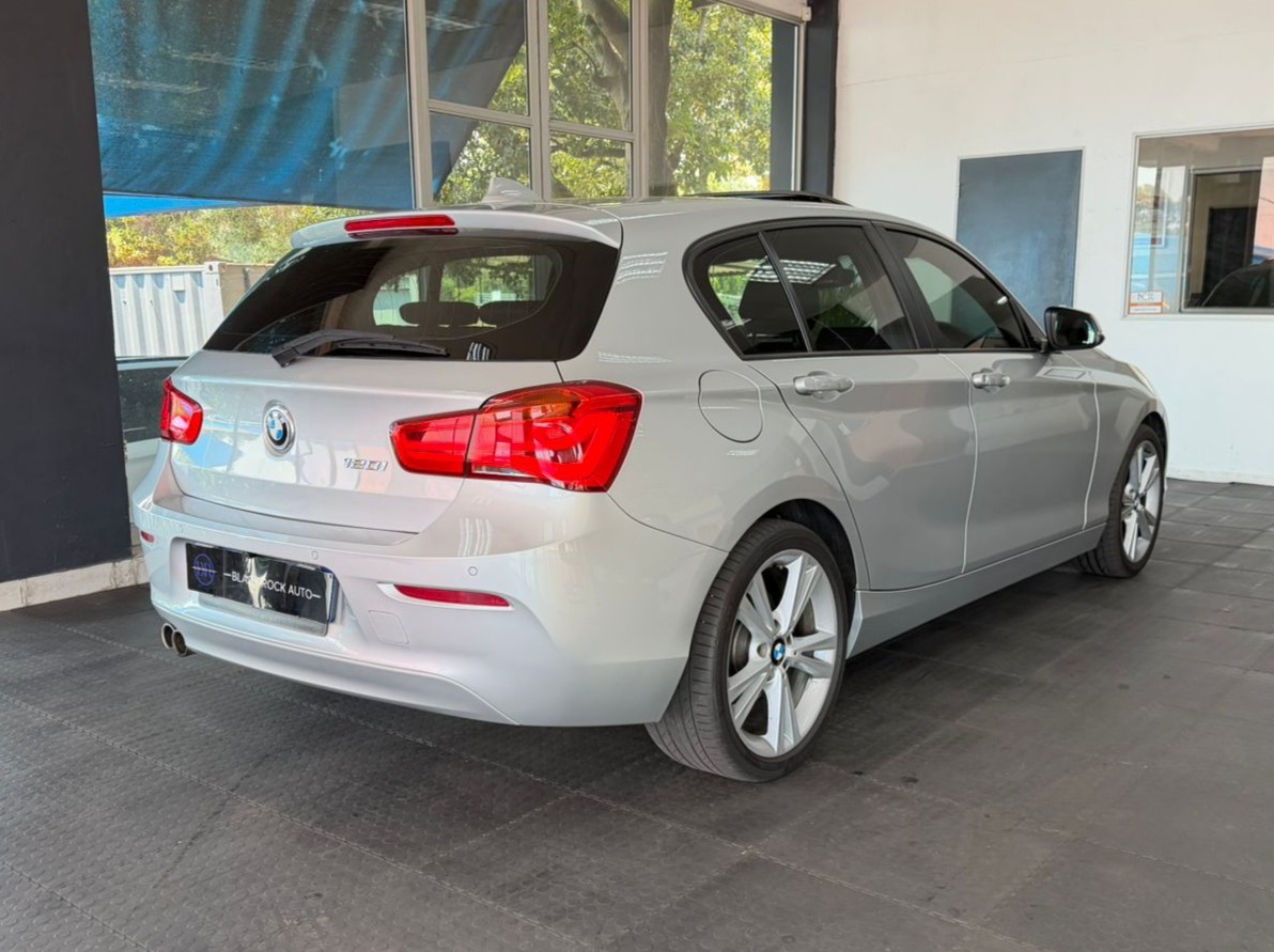 BMW 1 Series 120i 5-Door Auto 2019
