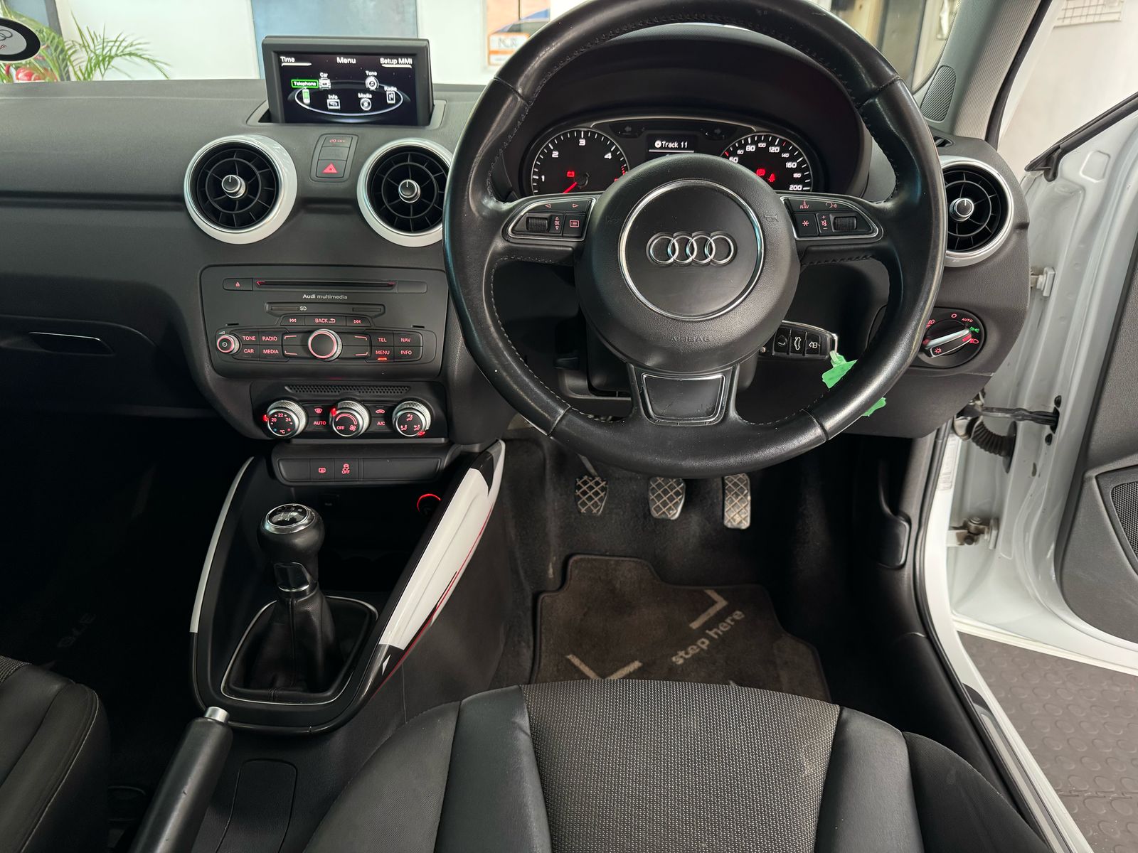 Audi A1 3-Door 1.6TDI SE R18 Le Mans Limited Edition 2014