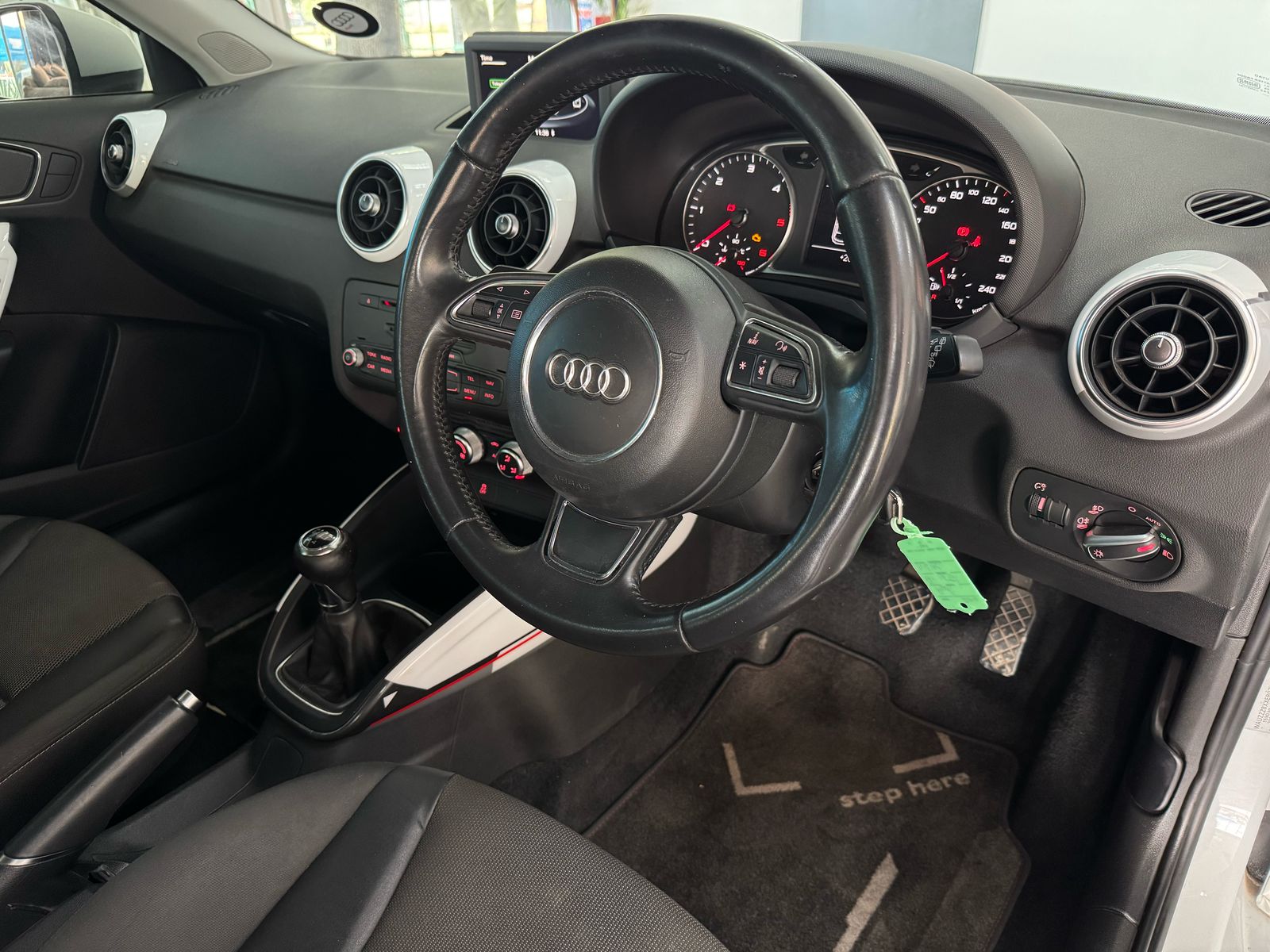 Audi A1 3-Door 1.6TDI SE R18 Le Mans Limited Edition 2014