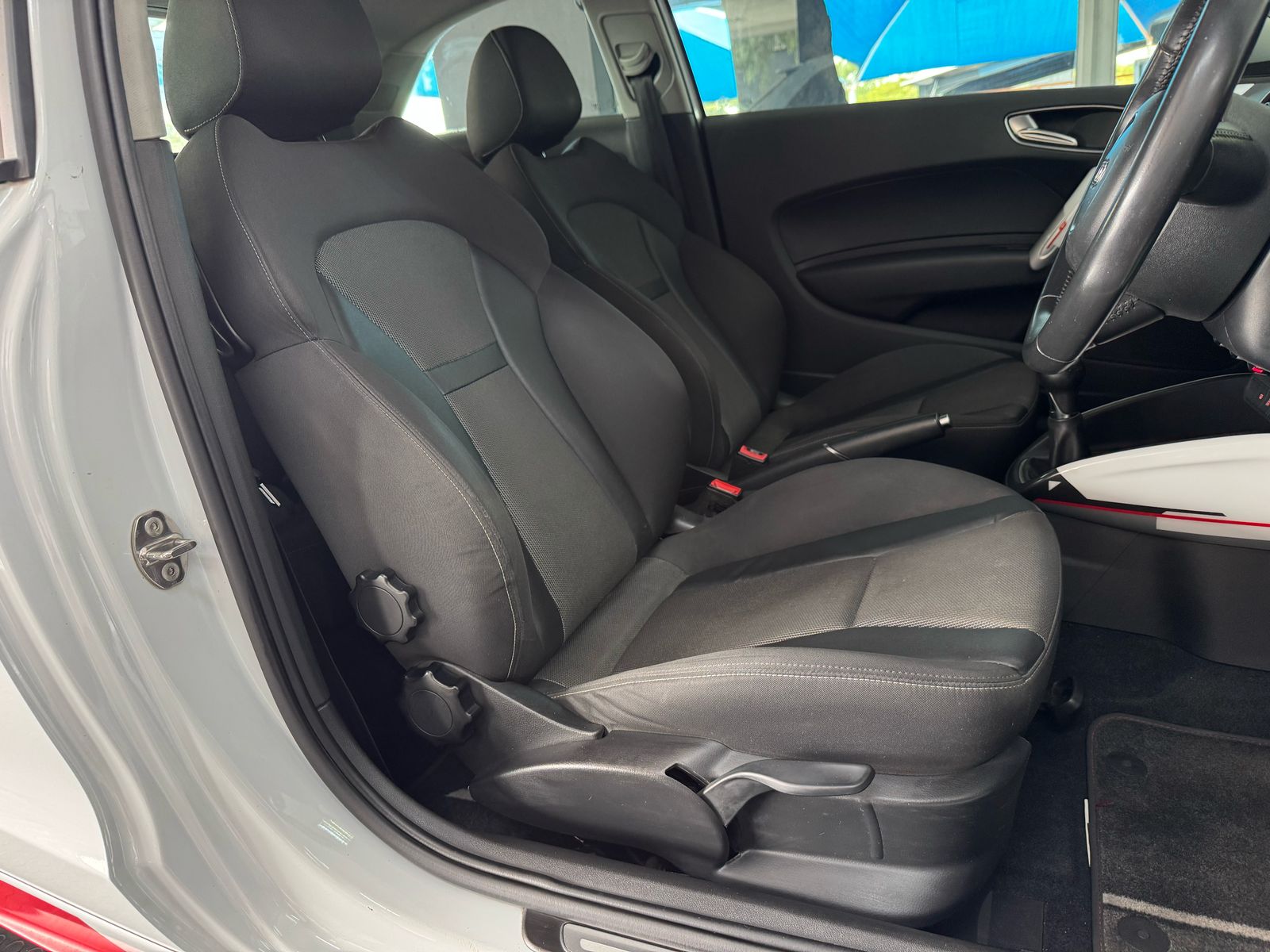 Audi A1 3-Door 1.6TDI SE R18 Le Mans Limited Edition 2014