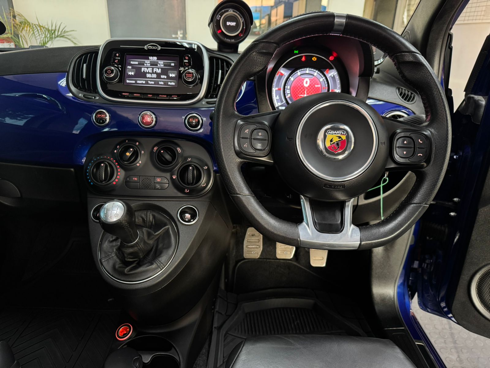 Abarth 500C 595 1.4T 2021