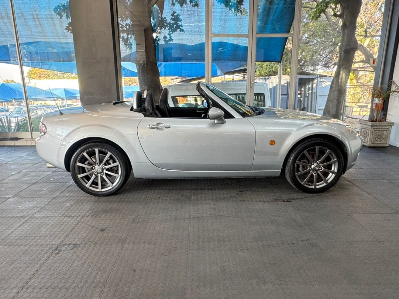 Mazda MX-5 2.0 Roadster-Coupe 2009