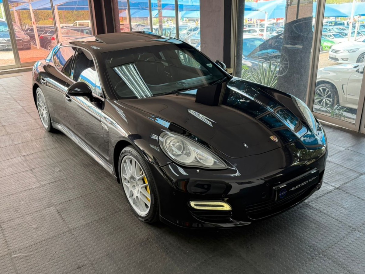 Porsche Panamera Turbo 2009