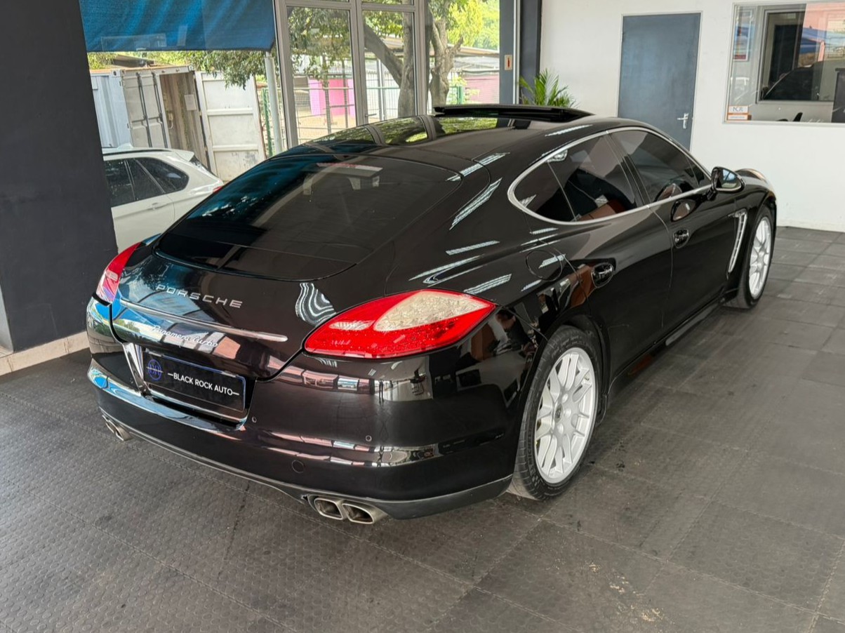 Porsche Panamera Turbo 2009