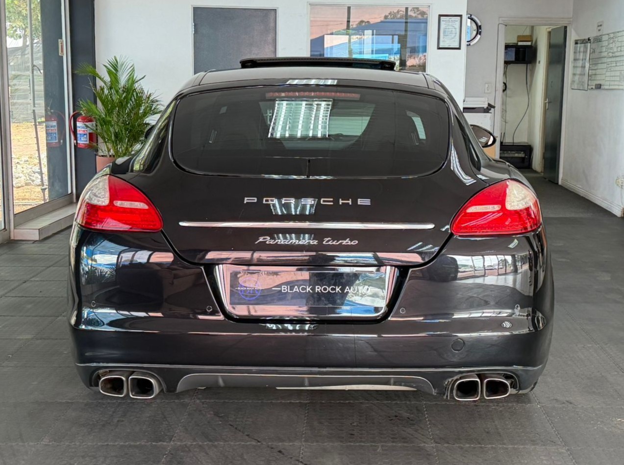 Porsche Panamera Turbo 2009