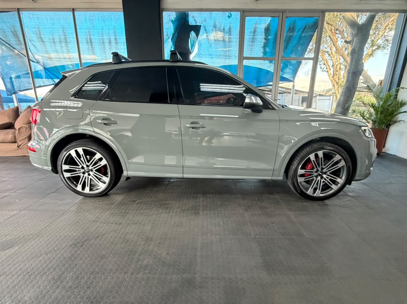 Audi SQ5 2019