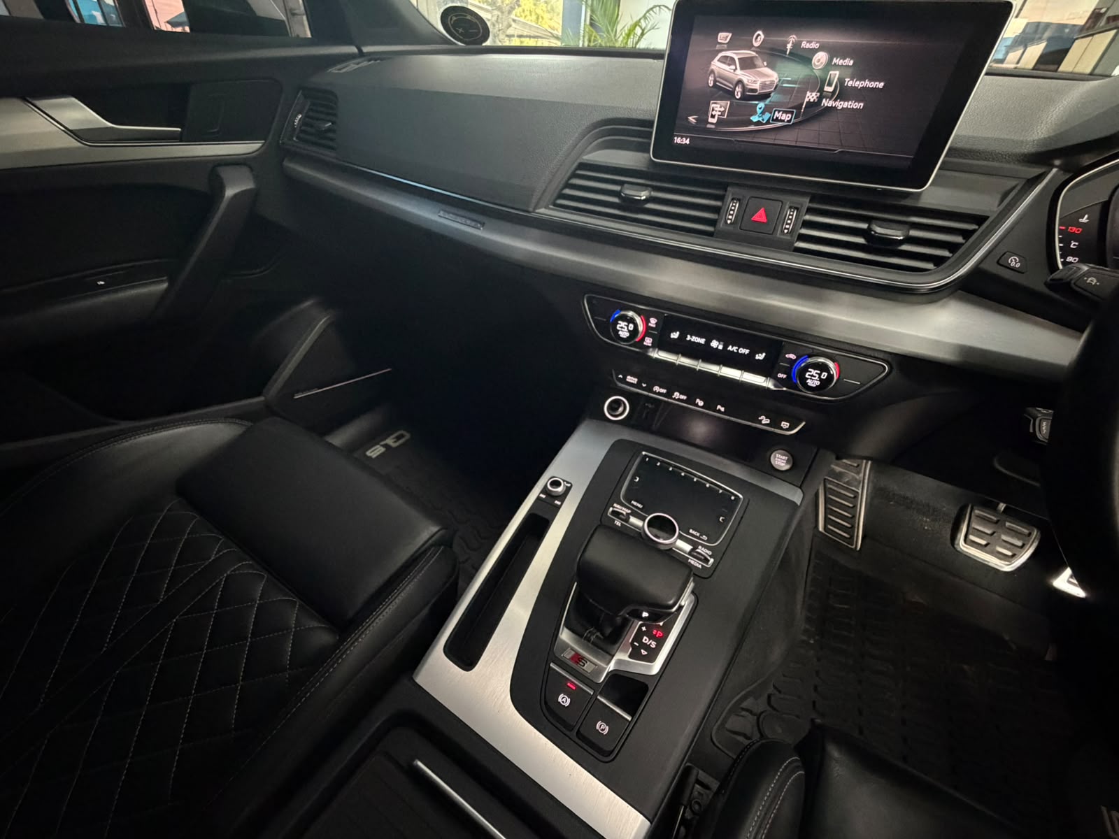 Audi SQ5 2019