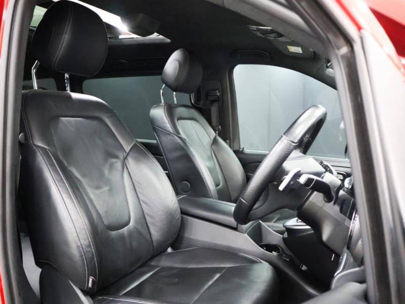 Mercedes-Benz 2021 Mercedes-Benz V-Class V300d Exclusive 2021 Mercedes-Benz V-Class V300d Exclusive 2021