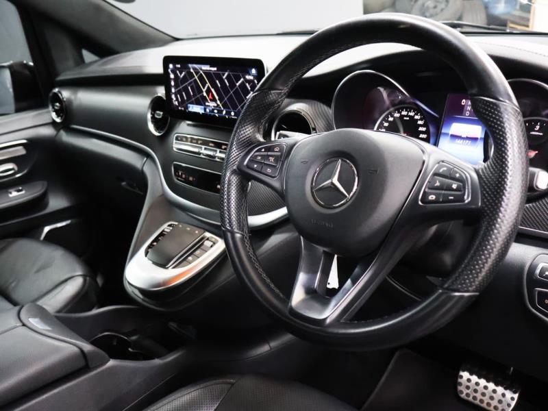 Mercedes-Benz 2021 Mercedes-Benz V-Class V300d Exclusive 2021 Mercedes-Benz V-Class V300d Exclusive 2021