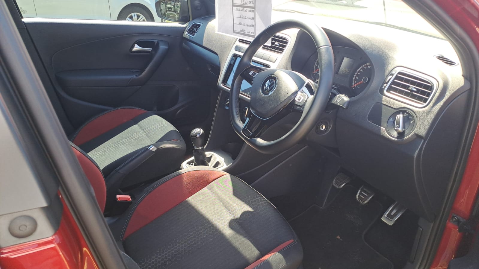 Volkswagen Polo Vivo 2025