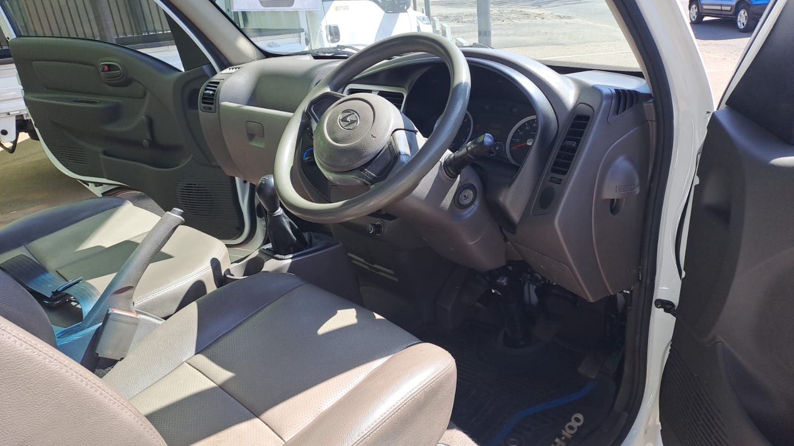 Hyundai H-100 2024