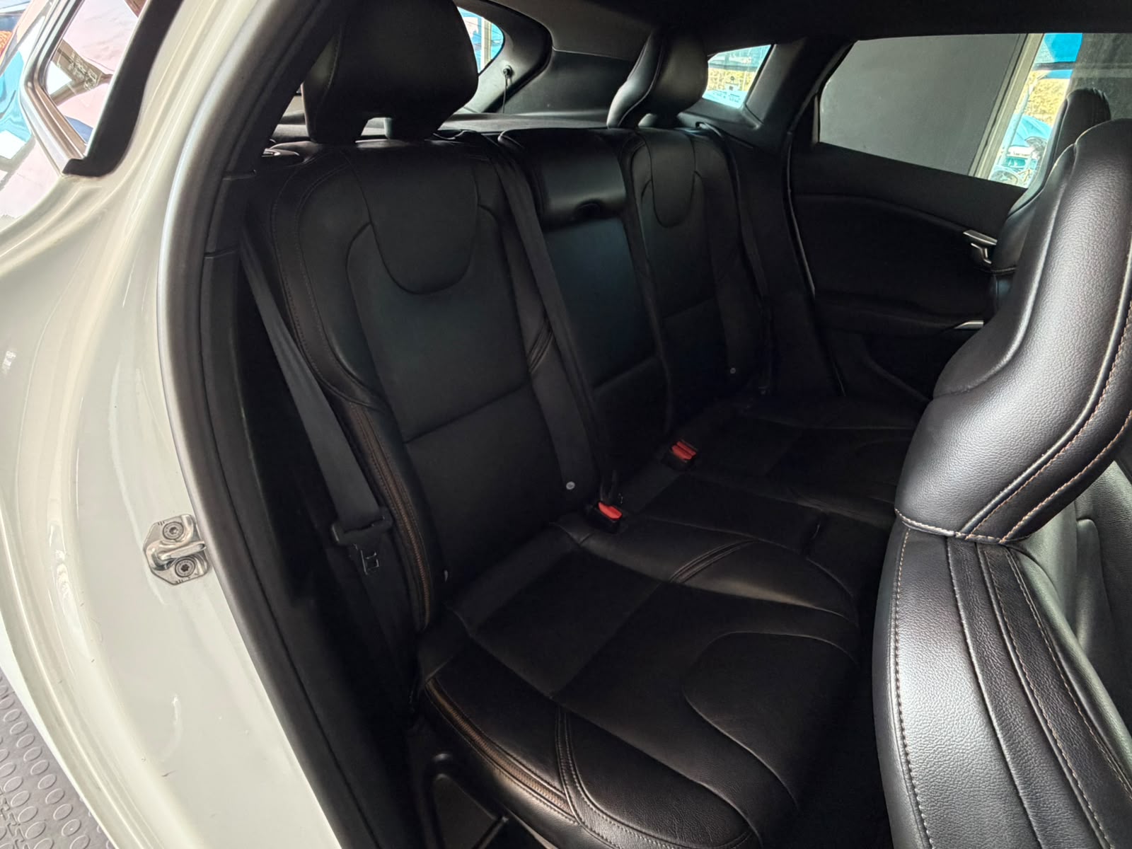 Volvo V40 CC D3 Momentum Auto 2017