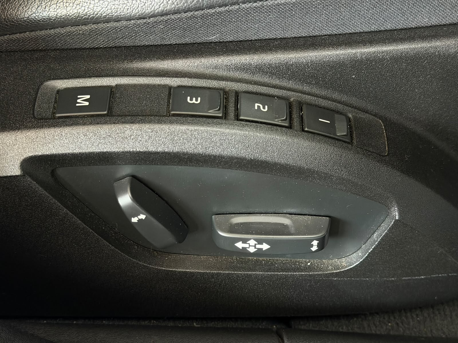 Volvo V40 CC D3 Momentum Auto 2017