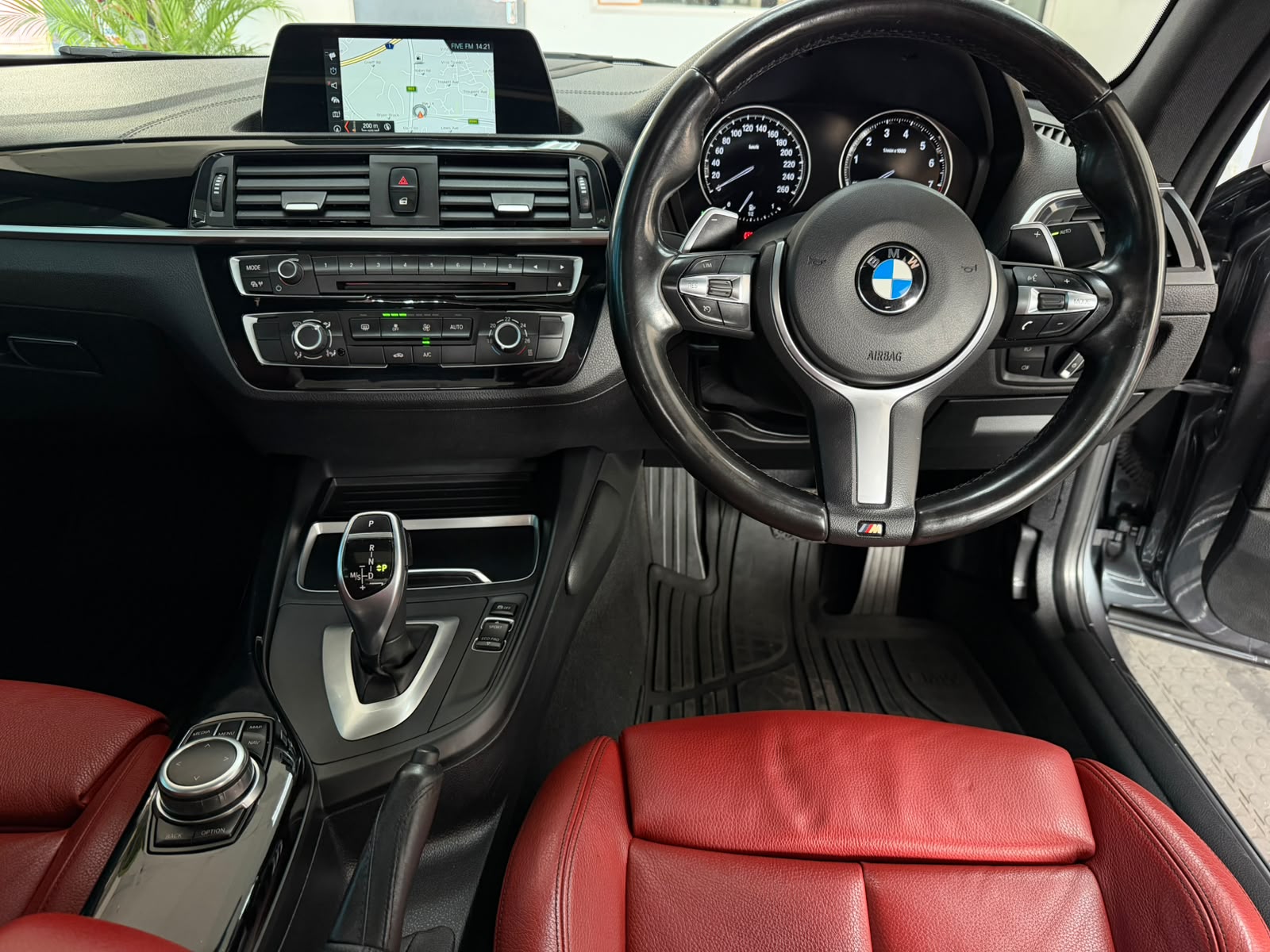 BMW 2 Series 220i Coupe M Sport Sports-Auto 2019