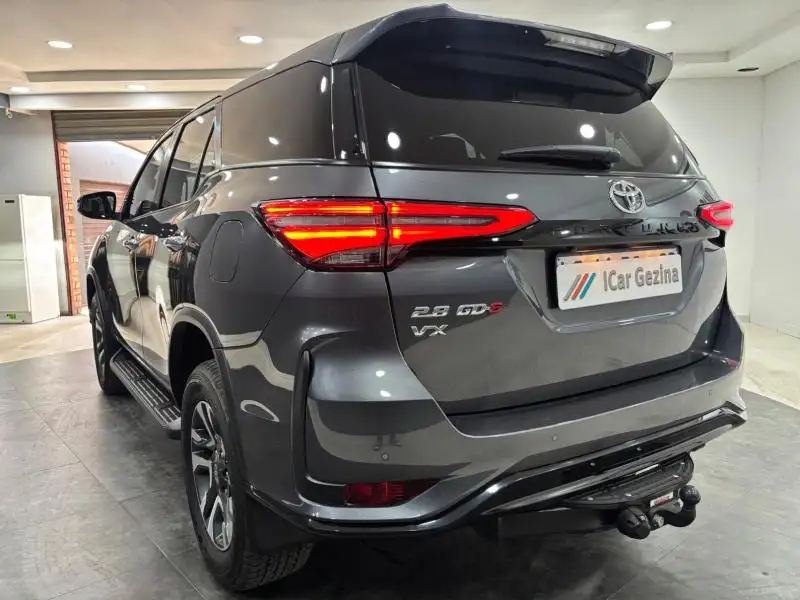 Toyota Fortuner 2.8 GD-6 VX 4x4 Auto 2023
