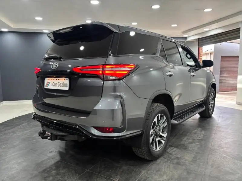Toyota Fortuner 2.8 GD-6 VX 4x4 Auto 2023