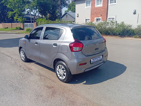 Toyota Vitz 2025