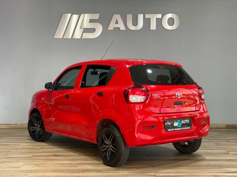 Toyota Vitz 2023