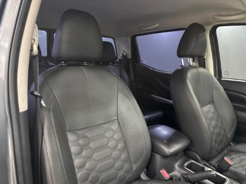 Nissan Navara 2.5DDTi Double Cab LE 4x4 Auto 2021