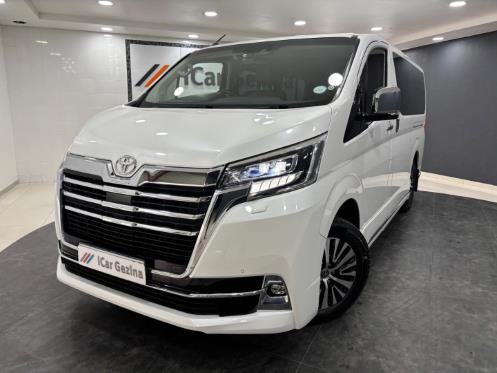 Toyota Quantum 2.8 LWB Bus 6-seater VX Premium 2022