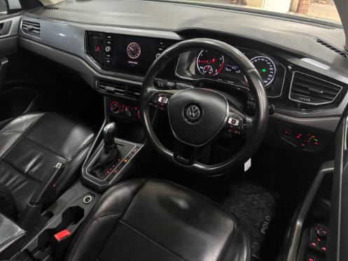 Volkswagen Polo Hatch 1.0TSI Highline R-Line Auto 2020
