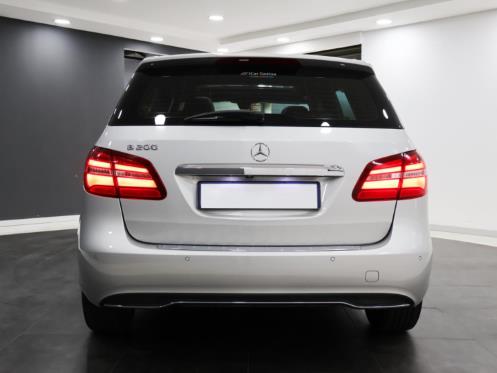 Mercedes-Benz B-Class B200 2015