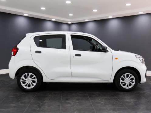 Toyota Vitz 1.0 2026