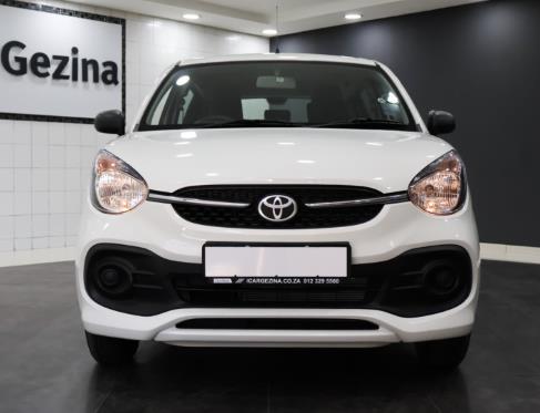 Toyota Vitz 1.0 2026