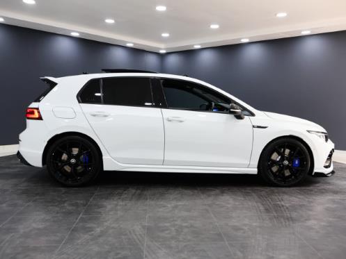 Volkswagen Golf R 2024