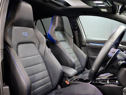 Volkswagen Golf R 2024