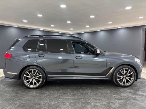 BMW X7 M50d 2021