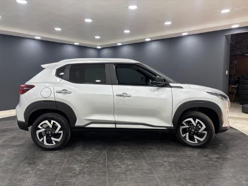 Nissan Magnite 1.0 Turbo Acenta Plus CVT 2024
