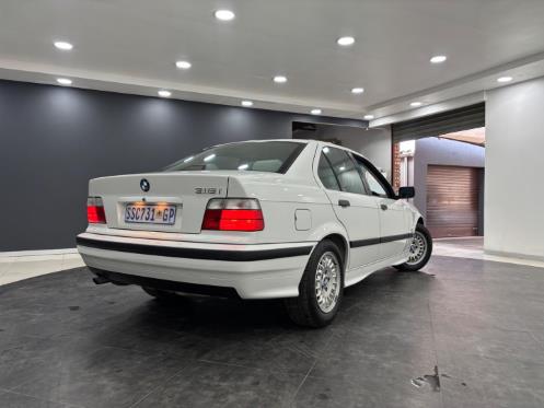 BMW 3 Series 316i 1998