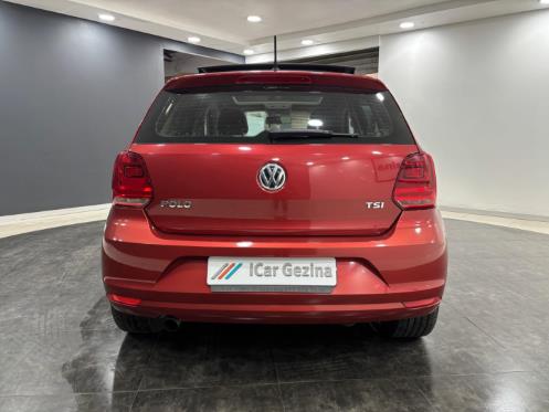 Volkswagen Polo Hatch 1.2TSI Highline 2015