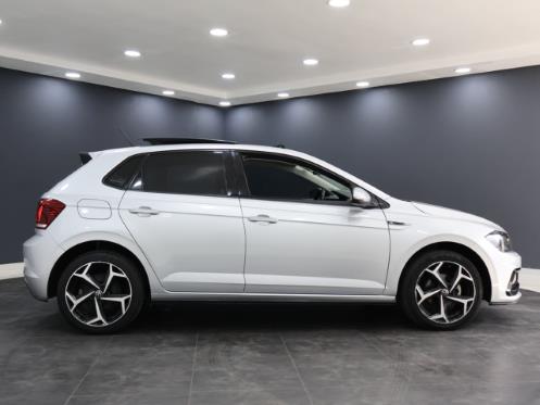 Volkswagen Polo Hatch 1.0TSI Comfortline R-Line 2021