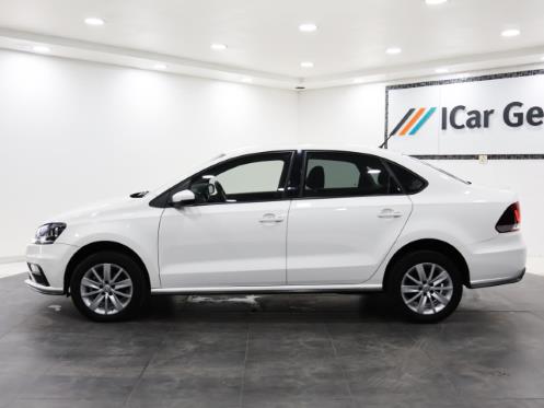 Volkswagen Polo Sedan 1.6 Comfortline Auto 2021