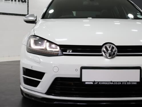Volkswagen Golf R 2015