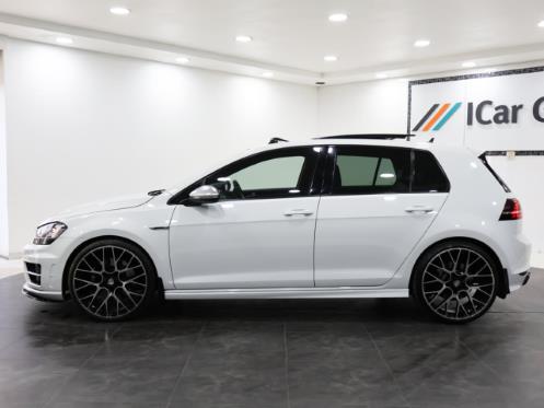 Volkswagen Golf R 2015