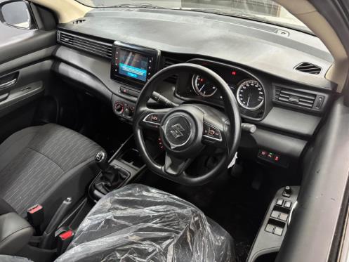 Suzuki Ertiga 1.5 GL Manual 2026
