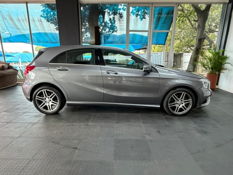 Mercedes-Benz A-Class A220 2013