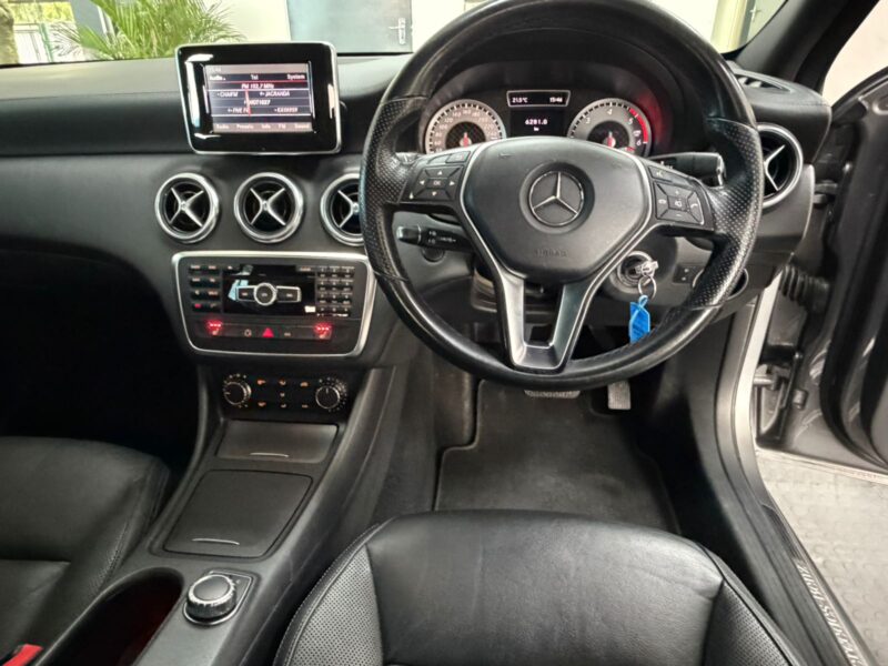 Mercedes-Benz A-Class A220 2013