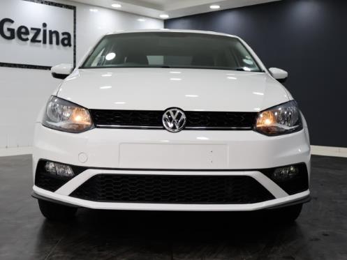 Volkswagen Polo Sedan 1.6 Comfortline Auto 2021