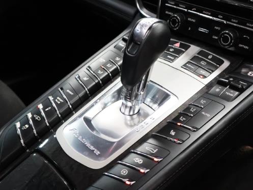 Porsche Panamera GTS 2013