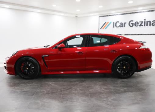 Porsche Panamera GTS 2013